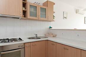 Apartment Ljilja