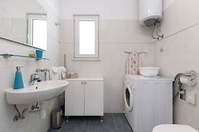 Apartment Ljilja
