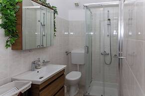 Apartments Dijana