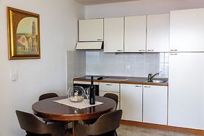 Apartments Dijana
