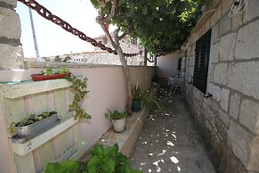 Apartment Sidro
