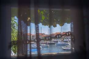 Apartment Sidro
