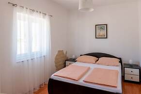 Apartment Luca