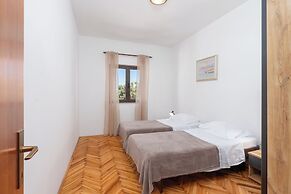 Apartments Andrija