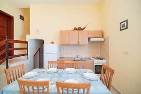 Apartment Orange