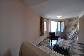 House Bernardica