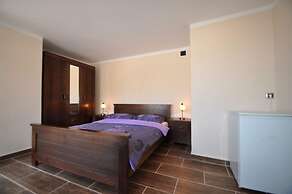 House Bernardica