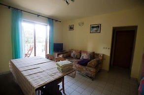 Apartments Luka