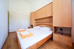 Apartments Zlatko