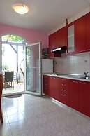 Apartments Ivo