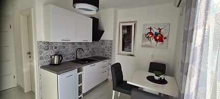 Apartments Dari