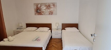 Apartments Dari