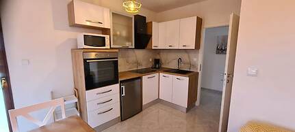 Apartments Dari