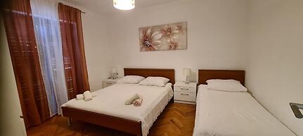 Apartments Dari