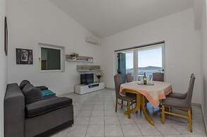 Apartments Mil