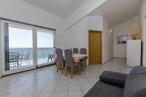 Apartments Mil