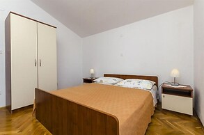 Apartments Mil