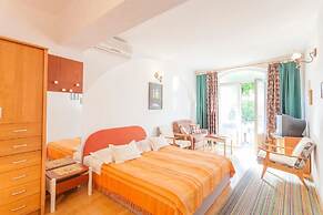 Apartments Tomislava