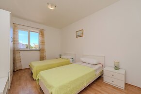 Apartments Mlado