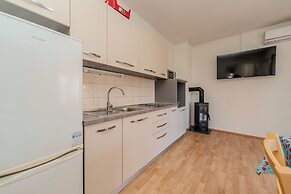 Apartments Mlado