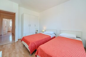 Apartments Mlado
