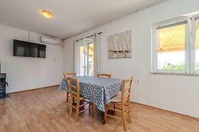 Apartments Mlado