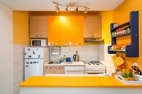 Apartment Sea Stone