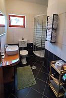 Apartments Grbac Veli Rat-seaside