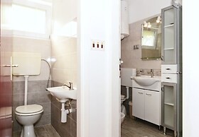 Apartments Snjeza