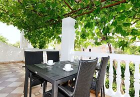 Apartments Snjeza