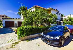 Apartments Snjeza
