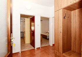 Apartments Snjeza