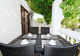 Apartments Snjeza