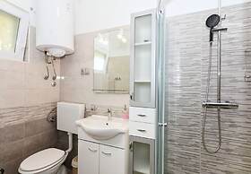 Apartments Snjeza