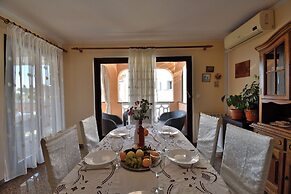 Apartments Mir