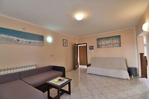 Apartments Mir