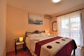 Apartments Mir