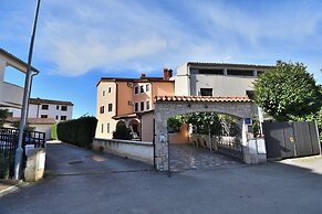 Apartments Mir