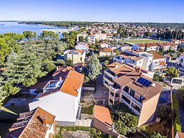 Apartments Mir