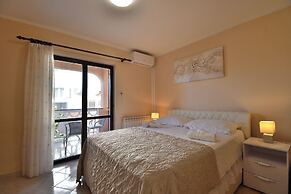 Apartments Mir