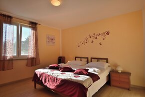Apartment Nadica