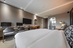 Dongtan Hotel Bella