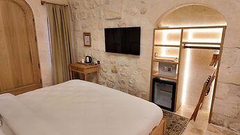 Shamas Hotel