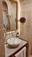 Shamas Hotel