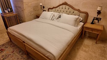 Shamas Hotel