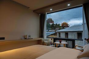 Xuejian Homestay