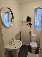 The Richmond Park Apartment