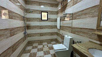 Roushan Resort