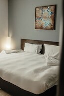 Roushan Resort