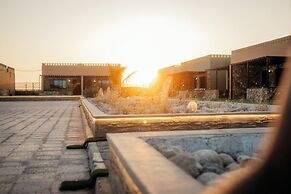 Roushan Resort